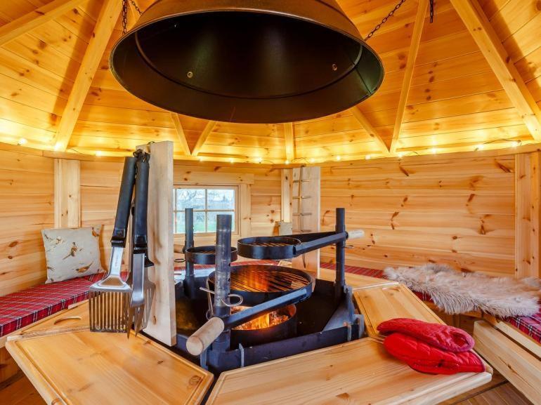 Caithness View Luxury Farm Lodges And Bbq Huts Wick  Exterior foto