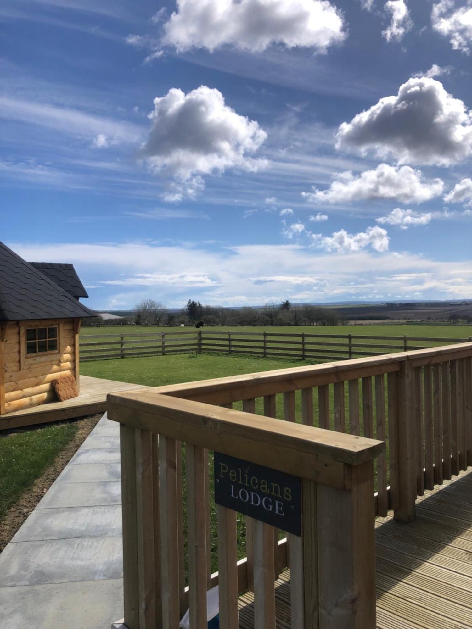 Caithness View Luxury Farm Lodges And Bbq Huts Wick  Exterior foto